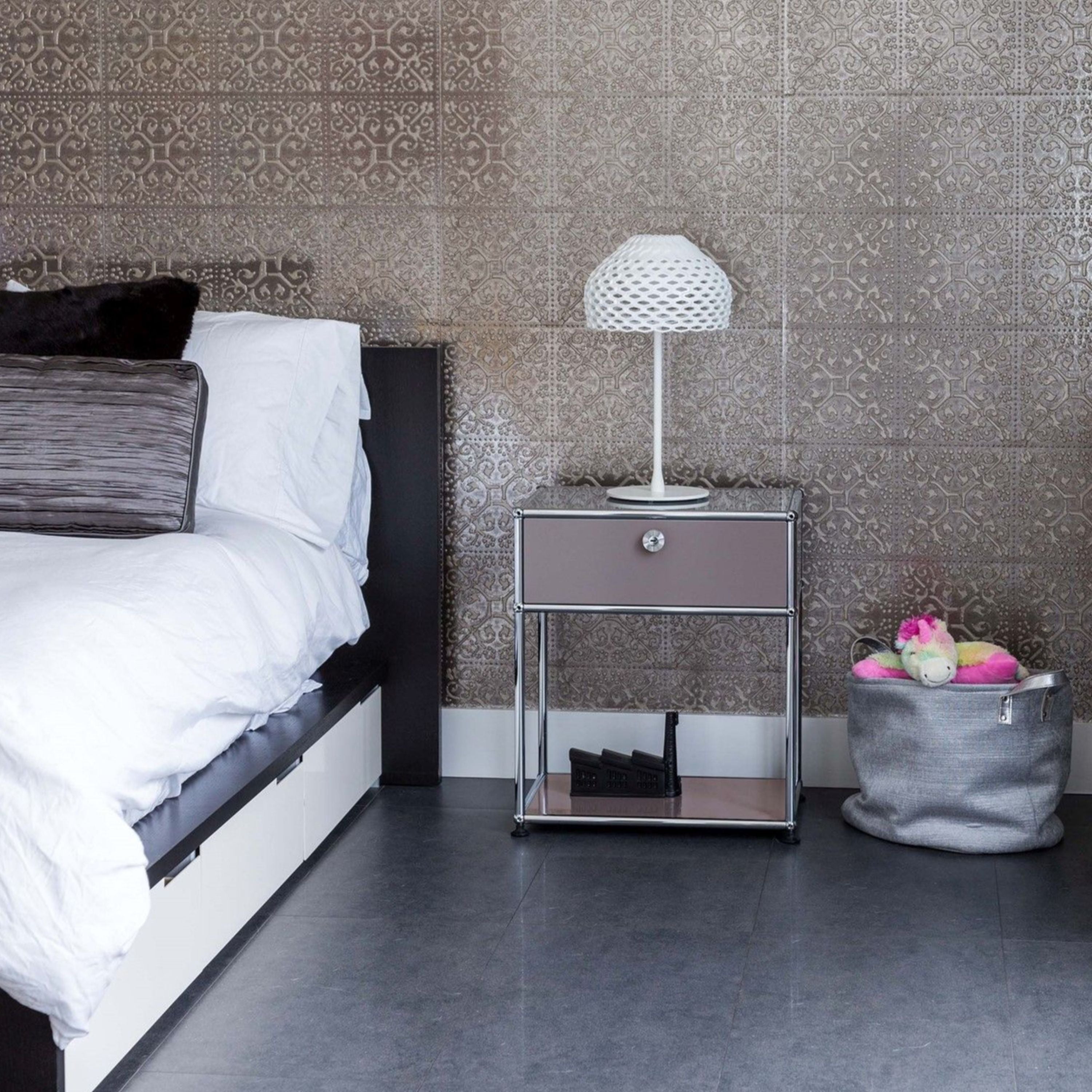 USM Haller Nightstand (P2)