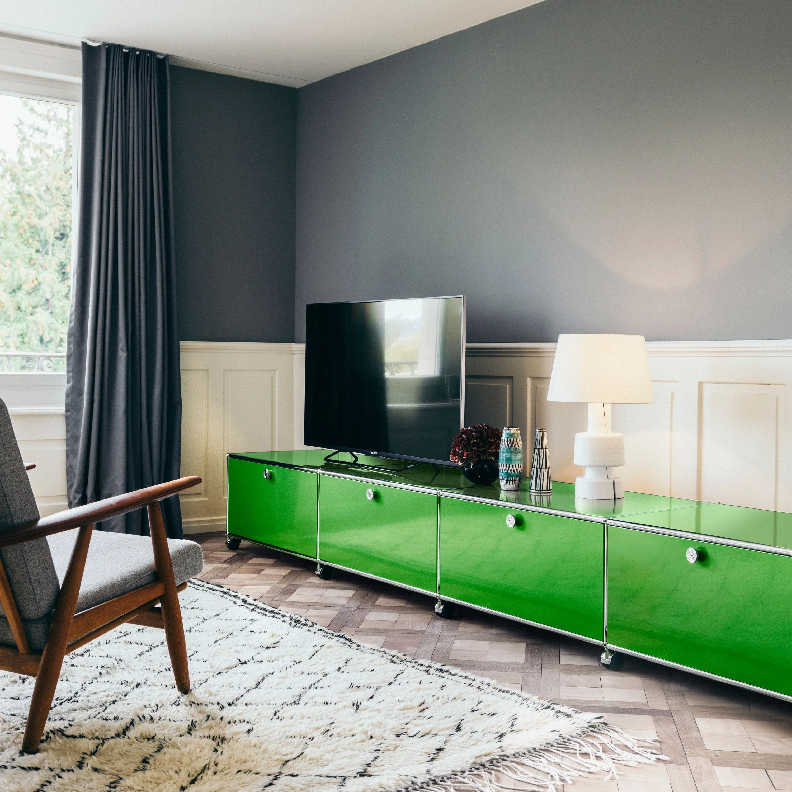 USM Haller media (B218)