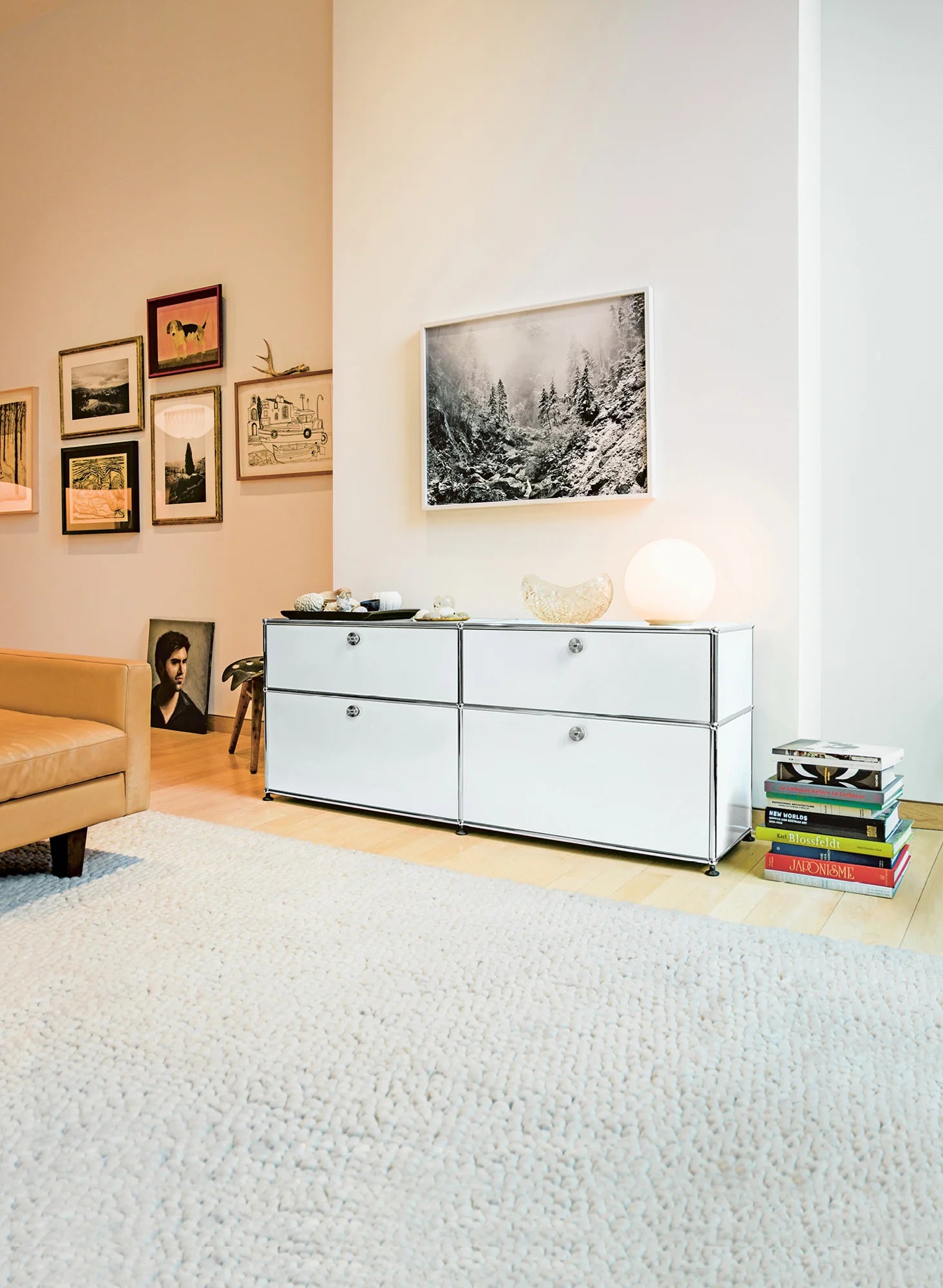 USM Haller Mid-Credenza (D)