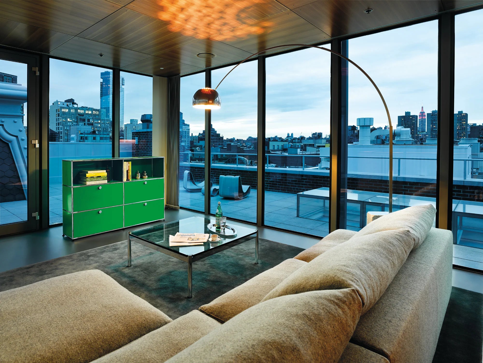 USM Haller storage (G2A)